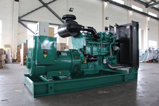 滨城320kw康明斯柴油发电车出租组图片 滨城320kw康明斯柴油发电车出租组图片